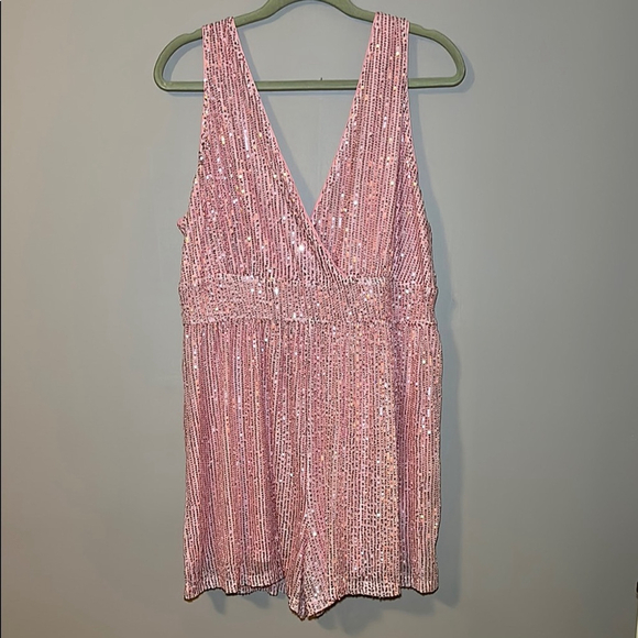 Cicy Bell Women’s Sequin Sleeveless Romper V Neck Clubwear Concert Jumper - XL - Picture 3 of 7